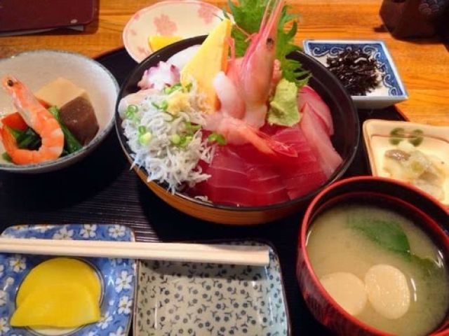 提到 湘南 就想到江之島 魩仔魚 可在江之島周邊享用到知名魩仔魚料理的餐廳尋找美味日本 品味日本 日式餐廳導覽