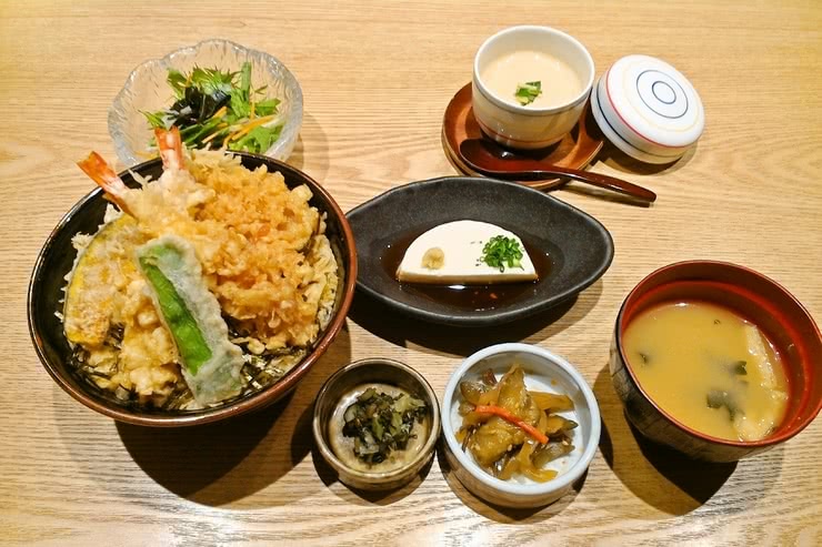 推薦15間在銀座用1 000日幣就能吃到午餐的餐廳尋找美味日本 品味日本 日式餐廳導覽