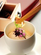 菜屋 WADA家 大阪初天神店_品味自家製豆腐的美味和創意「精心製作的冷豆腐」。