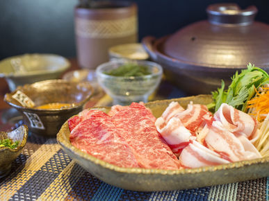 GYUUTON對抗賽　品牌牛、島豬（沖繩名產）整頭購入的肉類料理專店_菜餚
