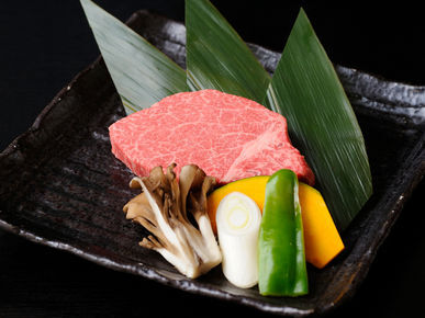 燒肉 AKAMIUSHI　惠比壽_菜餚