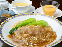 和風中華料理　招龍亭_可以品嘗到高級食材的『魚翅勾芡炒飯套餐』