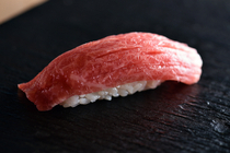 壽司店　木原_7月～1月會有新鮮鮪魚的「津輕海峽產鮪魚」