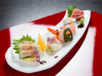 日本料理・鐵板燒　最上亭_點綴優雅且新鮮的當季『生魚片』