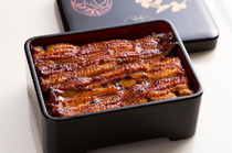鰻魚 魚政_入口即化且味道鮮美的「鰻魚蓋飯 坂東太郎（頂級）」