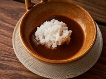 祇園OKUMURA_套餐最後的「一口咖哩飯」帶來幸福的餘韻