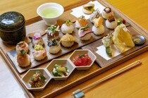 手鞠鰭和日本茶 宗田 -SOUDEN-_以當季獨特的新鮮食材製成的美食。品味充滿季節感的料理「每月特選套餐」