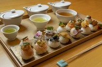 手鞠鰭和日本茶 宗田 -SOUDEN-_享受午餐樂趣，有益於身體健康的手鞠壽司和日本茶的「宗田套餐」。
