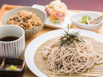 蕎麥和肴處    和之實_廚師精心手打而自豪的『蕎麥麵』