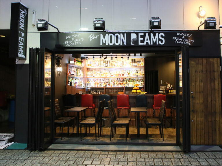 Bar　MOON　BEAMS_店外景觀