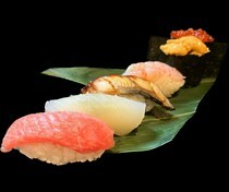 旬鮮魚和炭火燒   緣_6個壽司拼盤