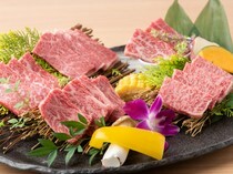 神戶BEEF燒肉 加虎_精心挑選的和牛，肉質鮮嫩，美味非凡。品嚐高級部位的美味「精選和牛五種拼盤」