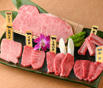 肉的田島 扇橋本店_不管哪一種，都是精選的松阪牛！「特選松阪牛多吃」