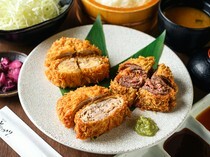 KIMUKATSU惠比壽店_在海外也非常受歡迎！尋找自己喜愛的肉類「牛豬雞三種拼盤套餐」