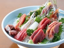 SAKANAYA 魚清_绝佳的新鲜度让人自豪！品味视觉和味蕾的“生鱼片”