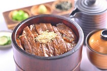 肉料理 Miyori_精選黑毛和牛里肌牛肉蓋飯三吃