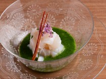 日本料理富田_透過食材組合的巧妙，以獨特的新穎手法呈現的「醋漬料理」