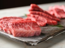 燒肉內臟上田屋　兩國清澄通店_
  肉品專家推薦的「嚴選和牛」