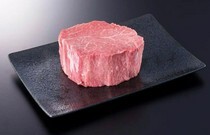 熟成飛驒牛燒肉GYU-SUKE_品嚐肉本身的美味，入口即化的頂級口感「夏多布里昂牛排」