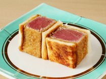 奧 壽司與炸串_令人歡喜的美味！能享受鮪魚腹肉新魅力的「嫩炸鮪魚三明治」
