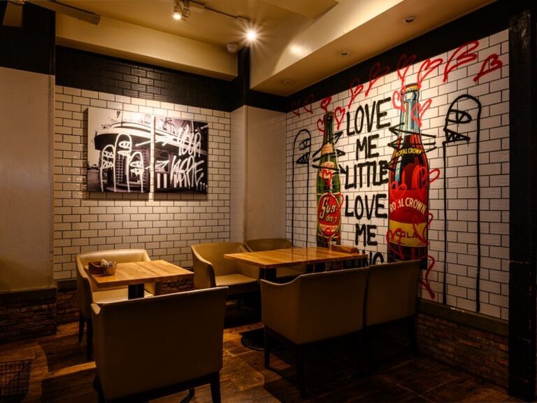 J.S. BURGERS CAFE 新宿店_店內景觀